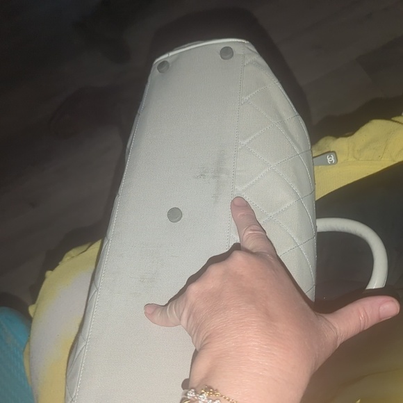 Chanel Quilted Handbag Authentic Vintage - Picture 14 of 16